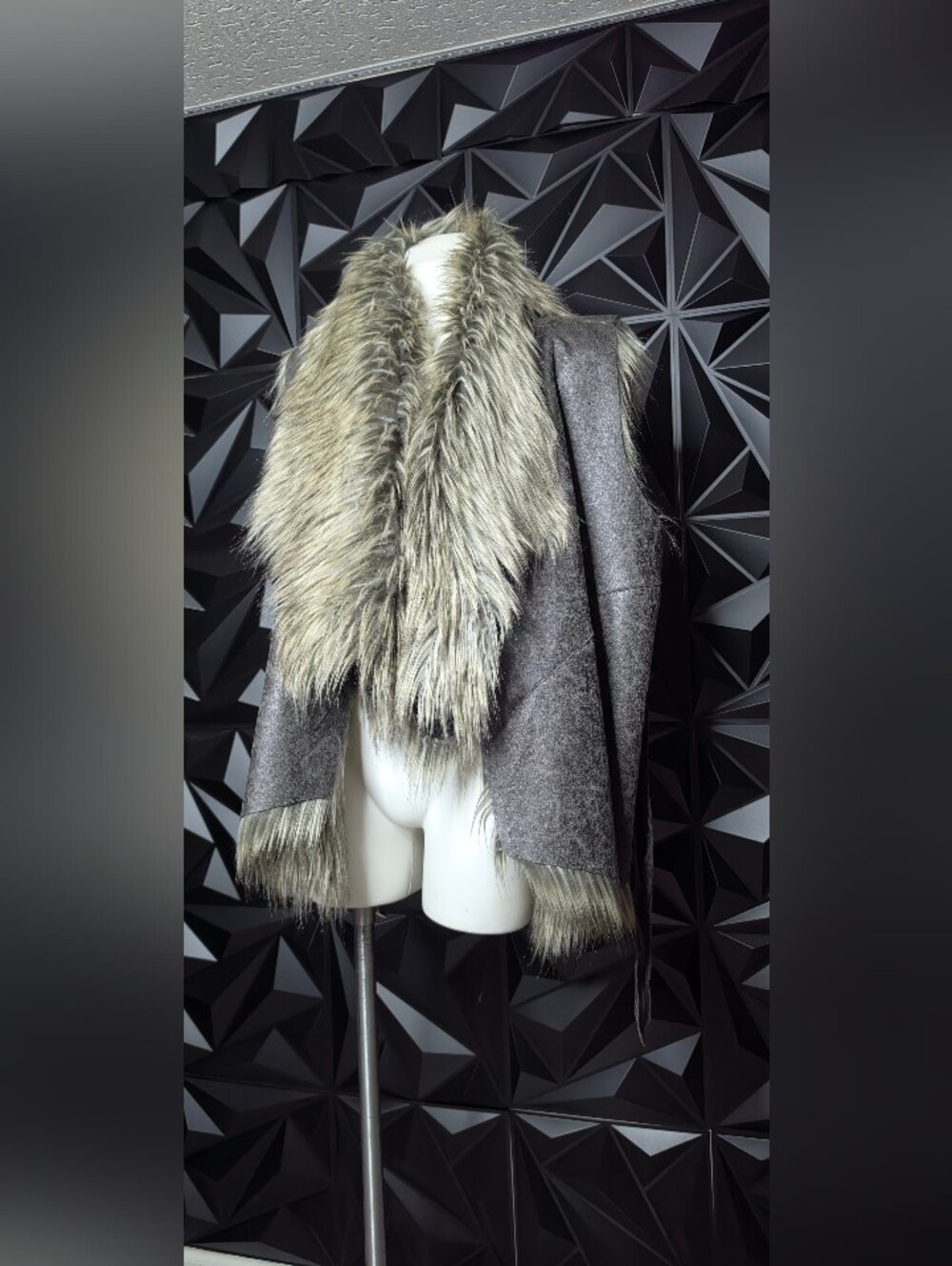 Faux Fur-Trim Shawl Collar Grey Coatigan